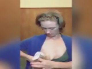 Sūknēšanas krūts piens: bezmaksas bezmaksas sūknēšanas piens sekss saspraude mov 43