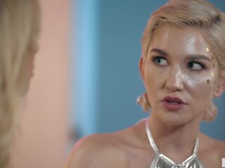 Magnifique blond lesbiennes appréciez tabou sexe: gratuit hd sexe film 35 | xhamster