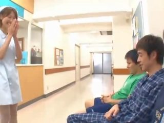 みすぼらしさ アジアの 看護師 bjing 3 yonkers で ザ· 病院